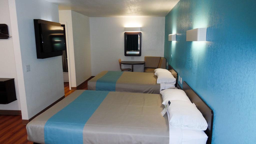 Motel 6-Irving, Tx - Irving Dfw Airport East المظهر الخارجي الصورة