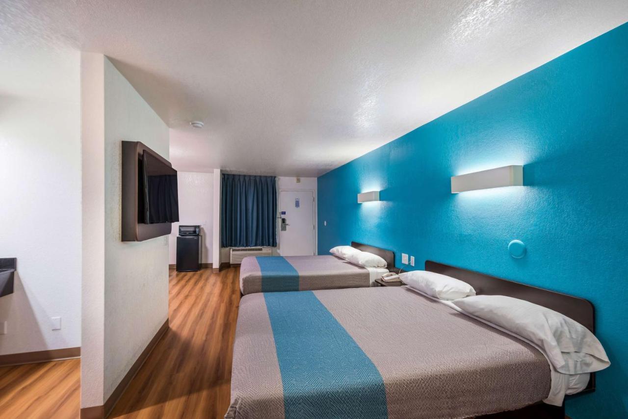 Motel 6-Irving, Tx - Irving Dfw Airport East المظهر الخارجي الصورة