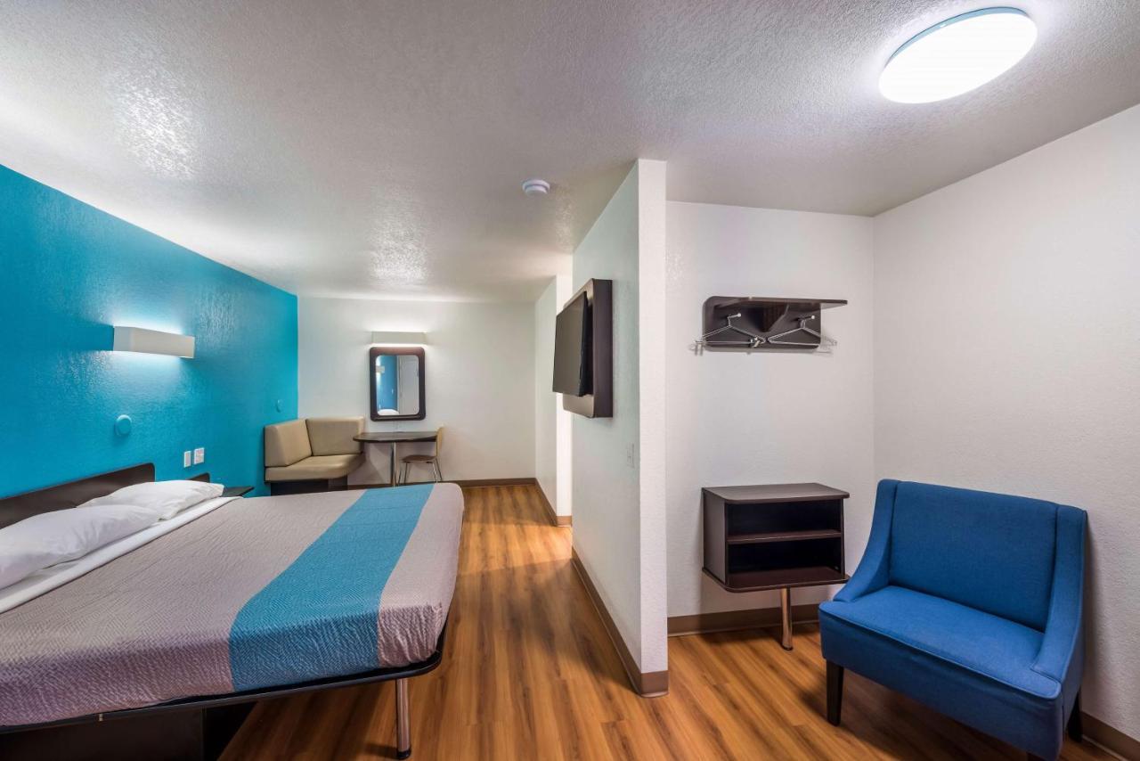 Motel 6-Irving, Tx - Irving Dfw Airport East المظهر الخارجي الصورة