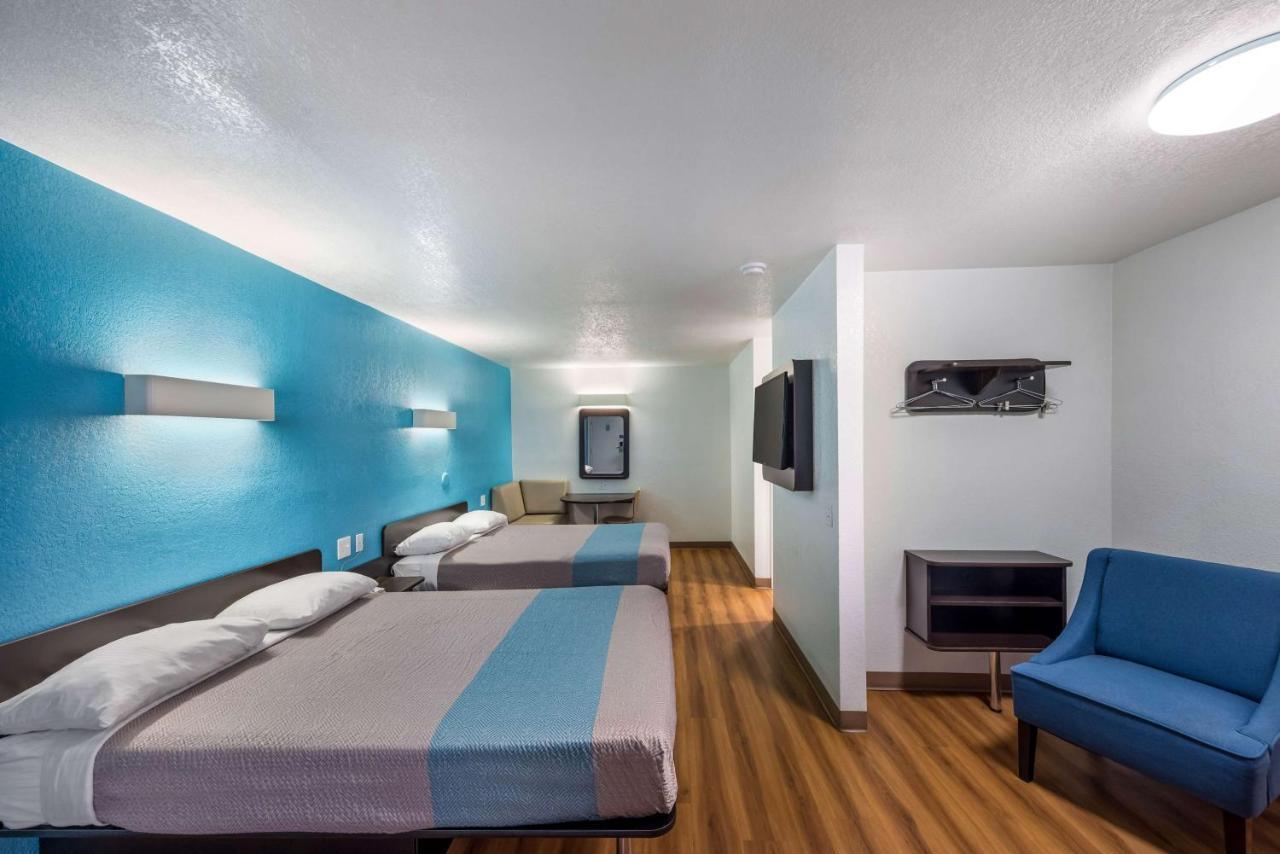 Motel 6-Irving, Tx - Irving Dfw Airport East المظهر الخارجي الصورة