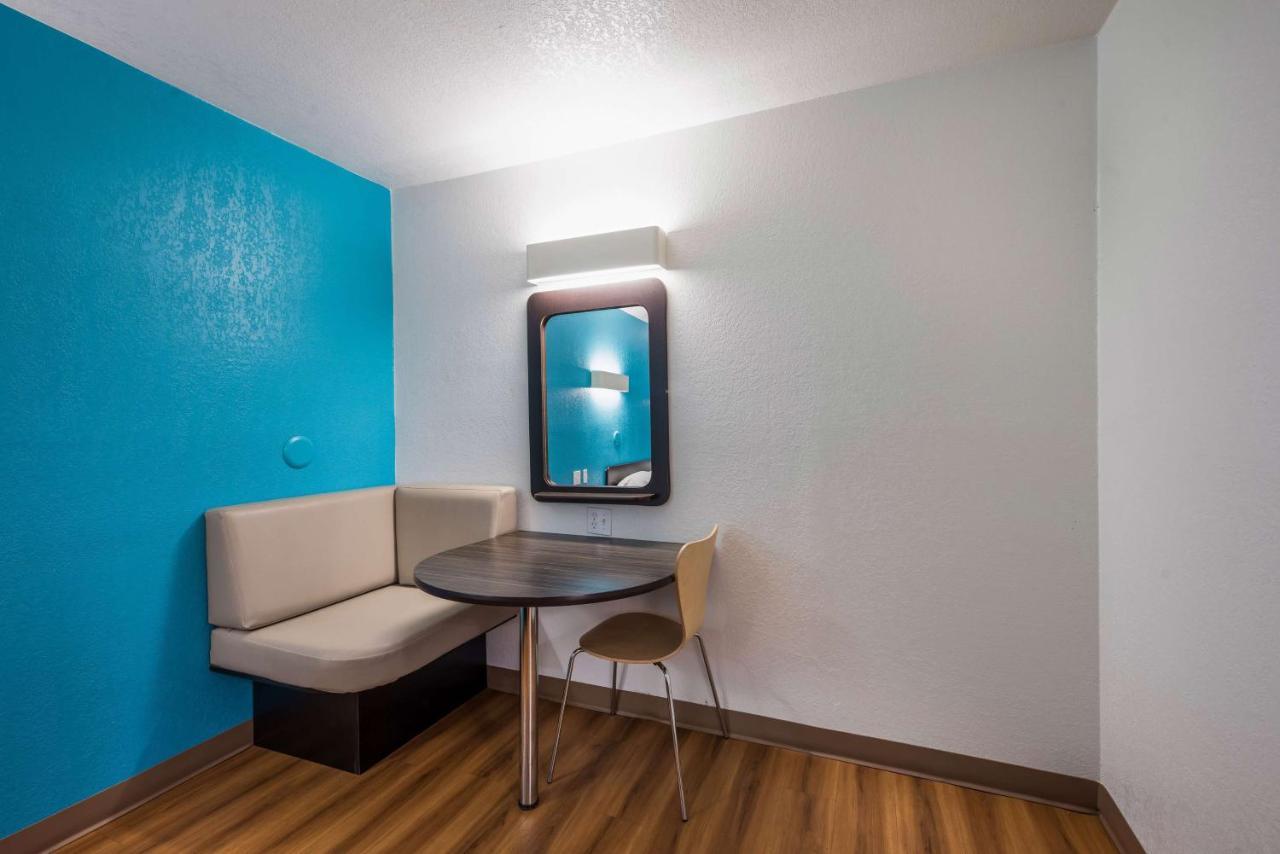 Motel 6-Irving, Tx - Irving Dfw Airport East المظهر الخارجي الصورة